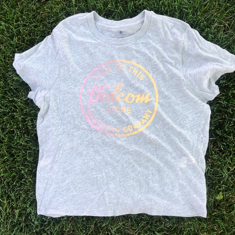 Volcom crop tee